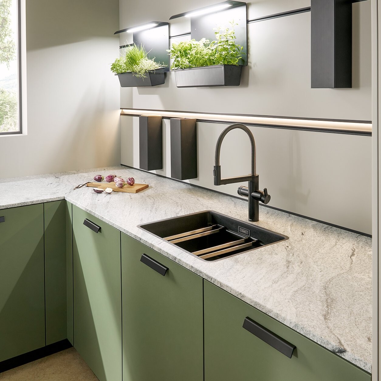 Ronde bijzettafel in keuken