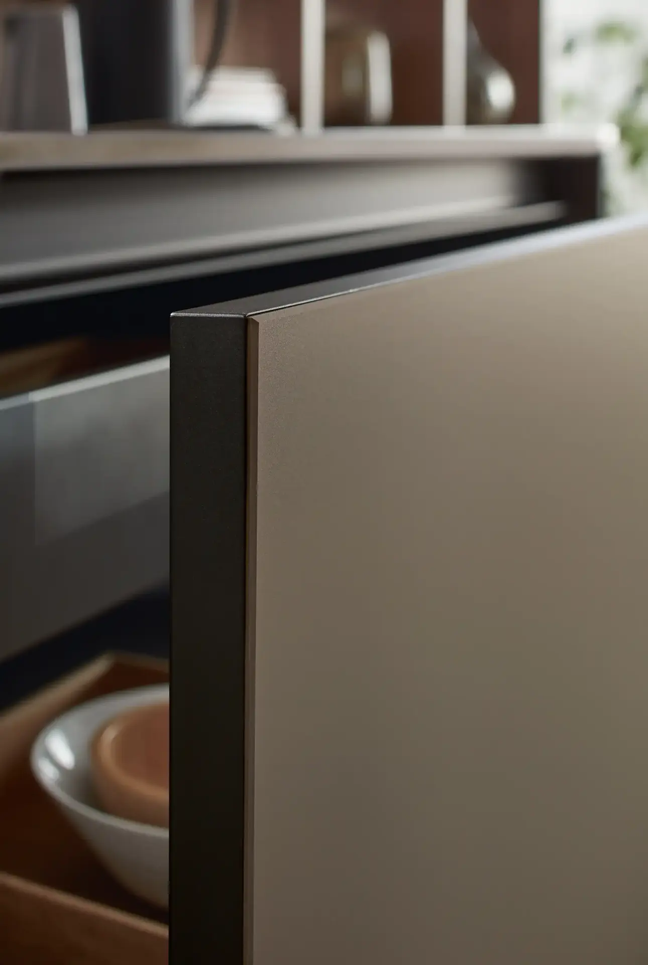 Forma keuken met marmeren werkblad en rookglas